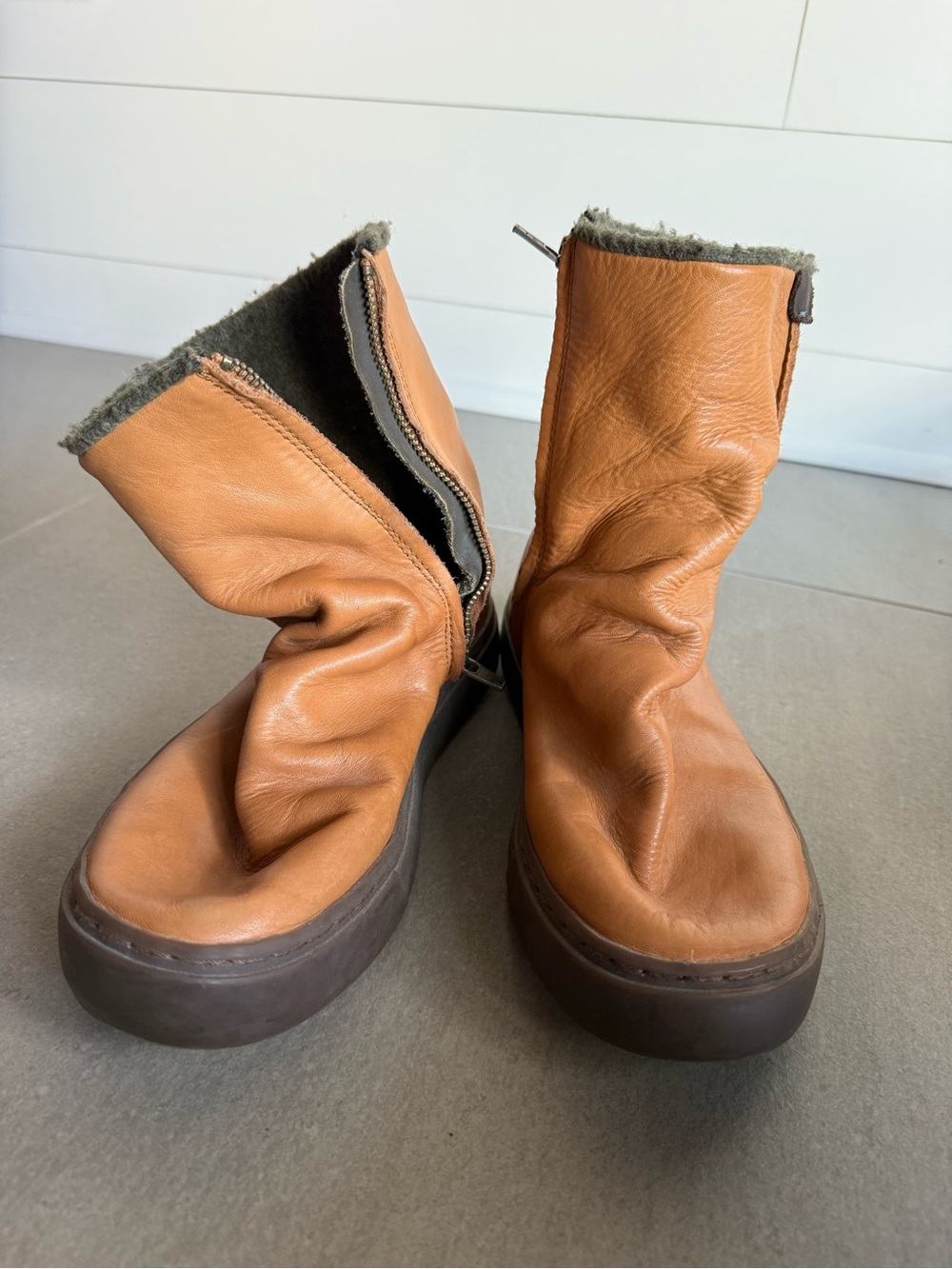 Women’s Tan Leather Ankle Boots with Warm Green Lining